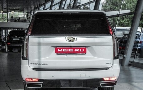 Cadillac Escalade V, 2023 год, 18 990 000 рублей, 2 фотография