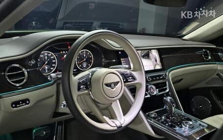 Bentley Flying Spur, 2022 год, 19 400 000 рублей, 7 фотография