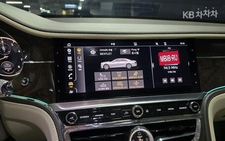 Bentley Flying Spur, 2022 год, 19 400 000 рублей, 10 фотография