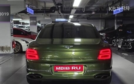 Bentley Flying Spur, 2022 год, 19 400 000 рублей, 4 фотография