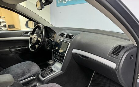 Skoda Octavia, 2010 год, 700 000 рублей, 12 фотография