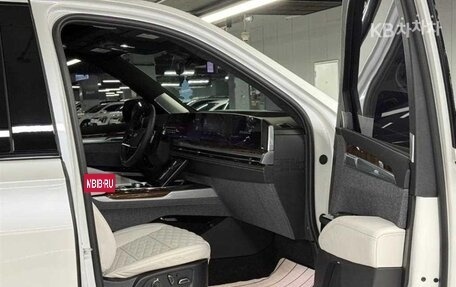 Cadillac Escalade V, 2026 год, 22 500 000 рублей, 11 фотография