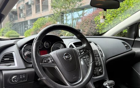 Opel Astra J, 2014 год, 1 250 000 рублей, 17 фотография