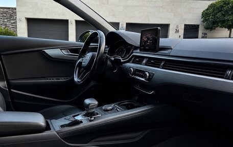 Audi A4, 2018 год, 2 950 000 рублей, 8 фотография