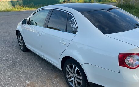 Volkswagen Jetta VI, 2009 год, 400 000 рублей, 5 фотография