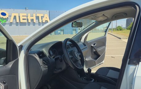 Volkswagen Polo VI (EU Market), 2015 год, 1 200 000 рублей, 8 фотография