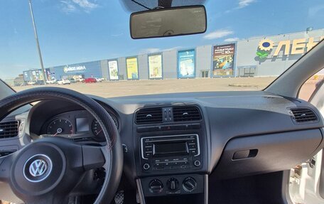 Volkswagen Polo VI (EU Market), 2015 год, 1 200 000 рублей, 13 фотография