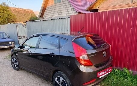 Hyundai Solaris II рестайлинг, 2016 год, 1 100 000 рублей, 3 фотография