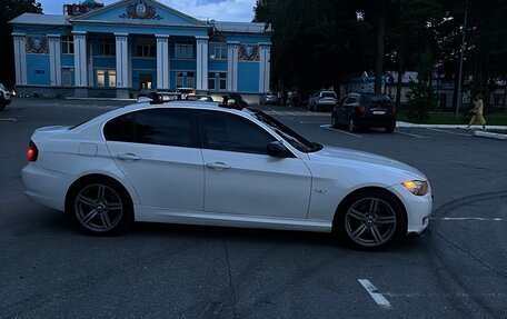 BMW 3 серия, 2010 год, 1 200 000 рублей, 8 фотография
