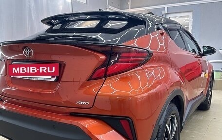 Toyota C-HR I рестайлинг, 2019 год, 2 350 000 рублей, 8 фотография