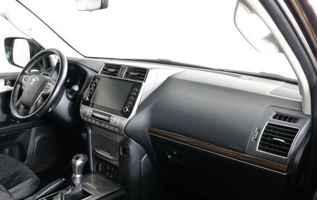 Toyota Land Cruiser Prado 150 рестайлинг 2, 2021 год, 6 900 000 рублей, 11 фотография