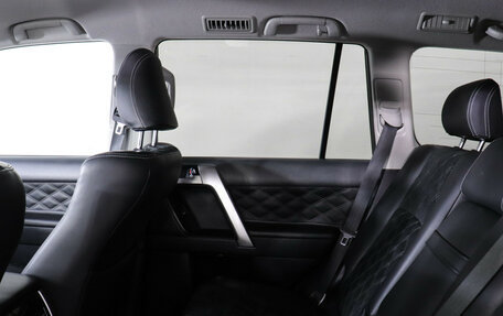Toyota Land Cruiser Prado 150 рестайлинг 2, 2021 год, 6 900 000 рублей, 13 фотография