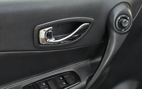 Renault Koleos I рестайлинг 2, 2013 год, 975 000 рублей, 16 фотография