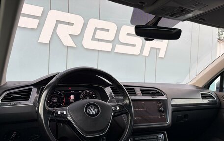 Volkswagen Tiguan II, 2017 год, 2 654 000 рублей, 6 фотография