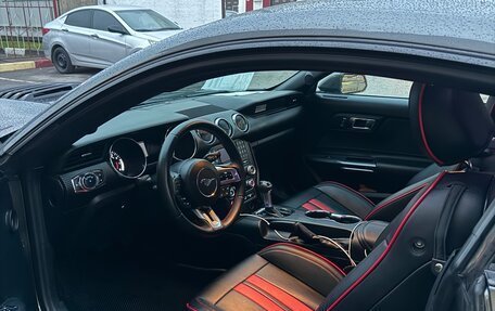 Ford Mustang VI рестайлинг, 2015 год, 2 550 000 рублей, 6 фотография