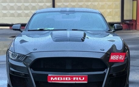 Ford Mustang VI рестайлинг, 2015 год, 2 550 000 рублей, 2 фотография