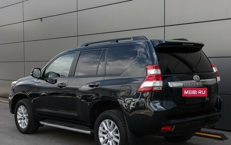 Toyota Land Cruiser Prado 150 рестайлинг 2, 2015 год, 4 749 000 рублей, 7 фотография