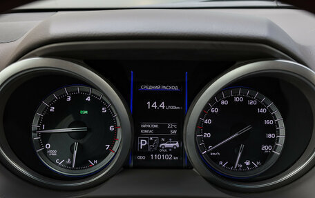 Toyota Land Cruiser Prado 150 рестайлинг 2, 2015 год, 4 749 000 рублей, 15 фотография