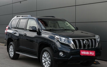 Toyota Land Cruiser Prado 150 рестайлинг 2, 2015 год, 4 749 000 рублей, 3 фотография