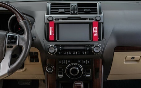 Toyota Land Cruiser Prado 150 рестайлинг 2, 2015 год, 4 749 000 рублей, 17 фотография