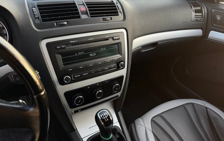 Skoda Octavia, 2011 год, 700 000 рублей, 25 фотография
