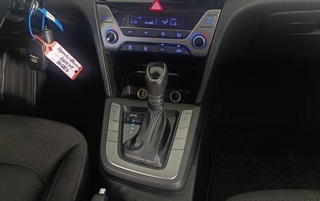 Hyundai Elantra VI рестайлинг, 2017 год, 1 480 000 рублей, 14 фотография