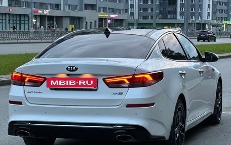 KIA Optima IV, 2018 год, 2 200 000 рублей, 3 фотография