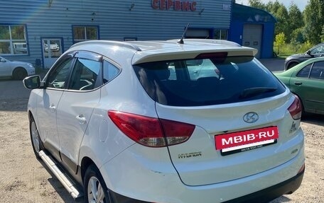 Hyundai ix35 I рестайлинг, 2011 год, 1 090 000 рублей, 6 фотография