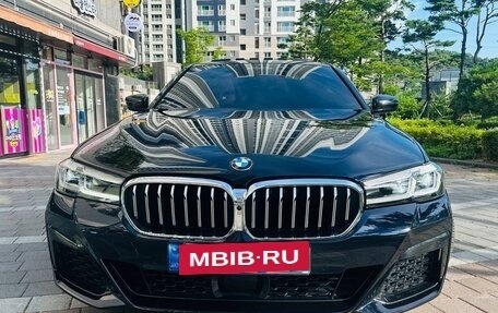 BMW 5 серия, 2023 год, 4 950 000 рублей, 2 фотография