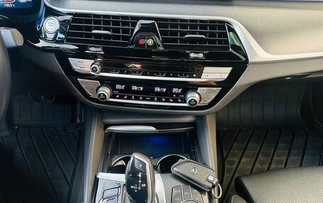 BMW 5 серия, 2023 год, 4 950 000 рублей, 16 фотография