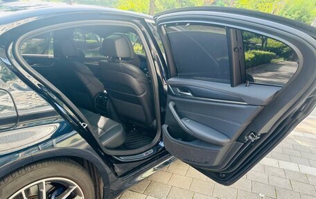 BMW 5 серия, 2023 год, 4 950 000 рублей, 18 фотография