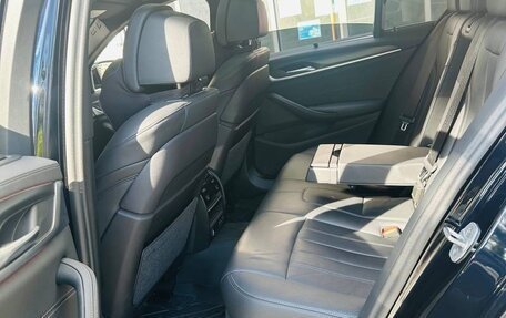 BMW 5 серия, 2023 год, 4 950 000 рублей, 20 фотография