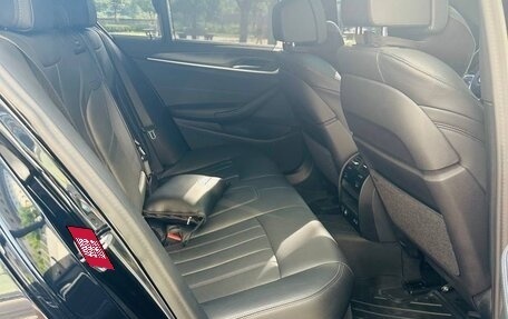 BMW 5 серия, 2023 год, 4 950 000 рублей, 19 фотография