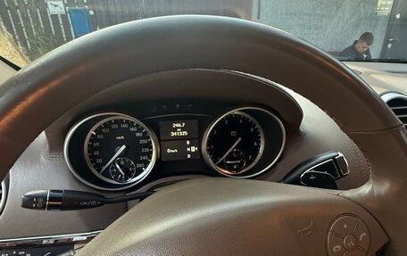 Mercedes-Benz GL-Класс, 2010 год, 1 400 000 рублей, 4 фотография