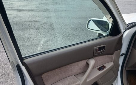Toyota Camry, 1998 год, 300 000 рублей, 9 фотография