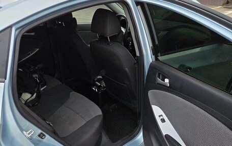 Hyundai Solaris II рестайлинг, 2013 год, 690 000 рублей, 12 фотография