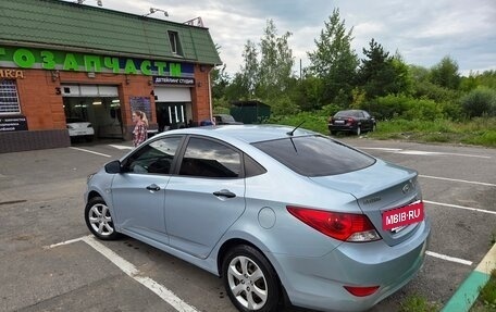 Hyundai Solaris II рестайлинг, 2013 год, 690 000 рублей, 4 фотография