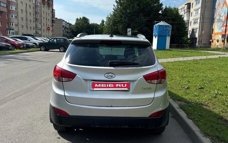 Hyundai ix35 I рестайлинг, 2011 год, 1 099 000 рублей, 4 фотография