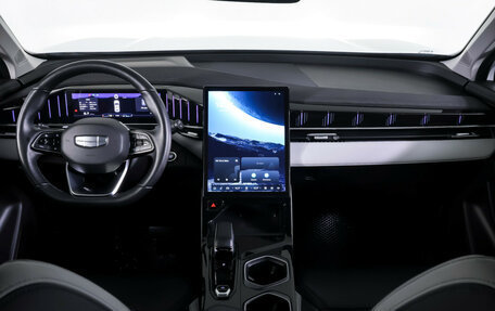 Geely Atlas, 2024 год, 2 988 000 рублей, 13 фотография