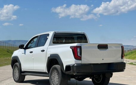 Toyota Hilux, 2025 год, 7 690 000 рублей, 4 фотография