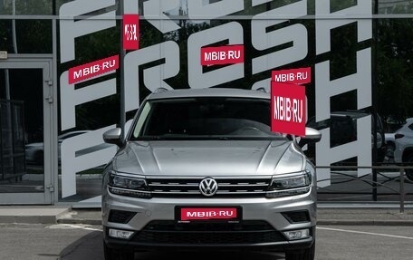 Volkswagen Tiguan II, 2017 год, 2 049 000 рублей, 3 фотография