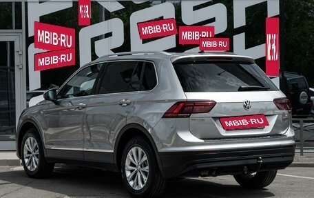 Volkswagen Tiguan II, 2017 год, 2 049 000 рублей, 2 фотография