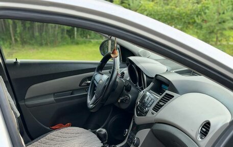 Chevrolet Cruze II, 2010 год, 450 000 рублей, 1 фотография