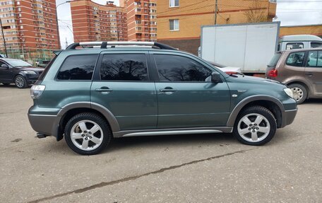 Mitsubishi Outlander III рестайлинг 3, 2005 год, 600 000 рублей, 5 фотография