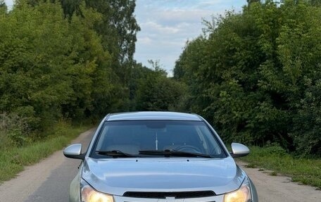 Chevrolet Cruze II, 2010 год, 450 000 рублей, 9 фотография