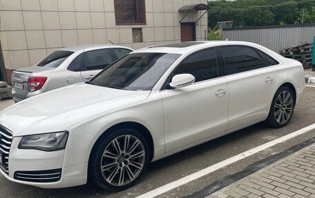 Audi A8, 2011 год, 1 500 000 рублей, 8 фотография