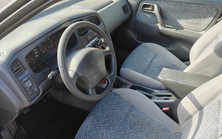 Nissan Primera II рестайлинг, 1998 год, 200 000 рублей, 8 фотография