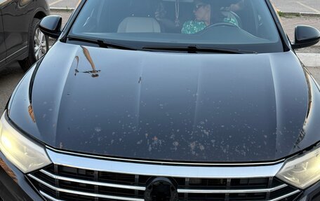 Volkswagen Jetta VII, 2018 год, 1 600 000 рублей, 2 фотография