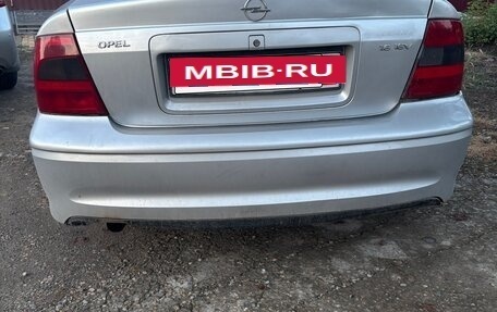 Opel Vectra B рестайлинг, 1999 год, 350 000 рублей, 3 фотография