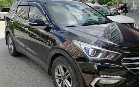 Hyundai Santa Fe III рестайлинг, 2017 год, 2 400 000 рублей, 2 фотография